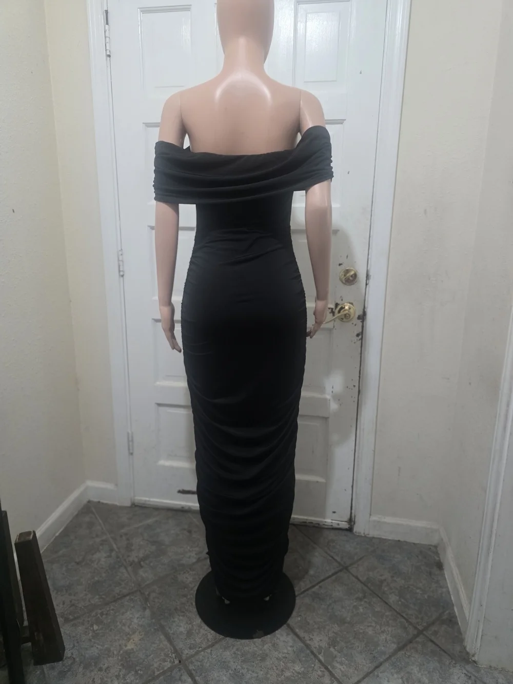 cameo One-Shoulder Black Ruched Midi Dress